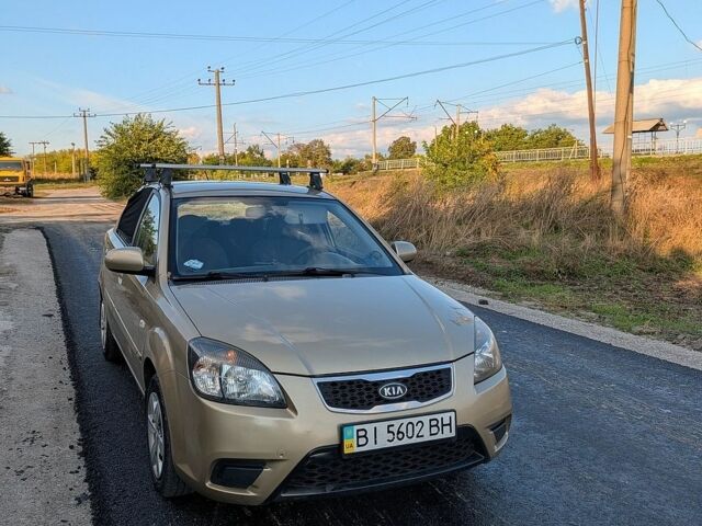 Кіа Ріо, об'ємом двигуна 1.4 л та пробігом 198 тис. км за 3500 $, фото 1 на Automoto.ua