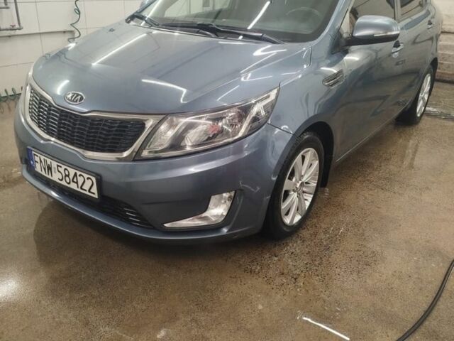 Киа Рио, объемом двигателя 0 л и пробегом 153 тыс. км за 4500 $, фото 1 на Automoto.ua