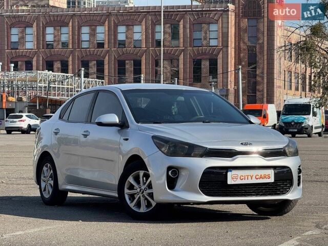 Киа Рио, объемом двигателя 1.6 л и пробегом 180 тыс. км за 10500 $, фото 1 на Automoto.ua