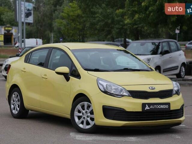 Желтый Киа Рио, объемом двигателя 1.6 л и пробегом 91 тыс. км за 8000 $, фото 1 на Automoto.ua
