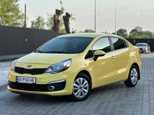 Желтый Киа Рио, объемом двигателя 1.6 л и пробегом 136 тыс. км за 9699 $, фото 1 на Automoto.ua