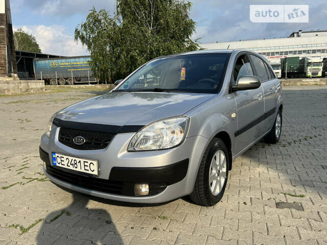 Серый Киа Рио, объемом двигателя 1.5 л и пробегом 214 тыс. км за 4250 $, фото 1 на Automoto.ua