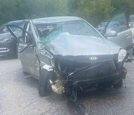 Сірий Кіа Ріо, об'ємом двигуна 0 л та пробігом 235 тис. км за 1500 $, фото 1 на Automoto.ua