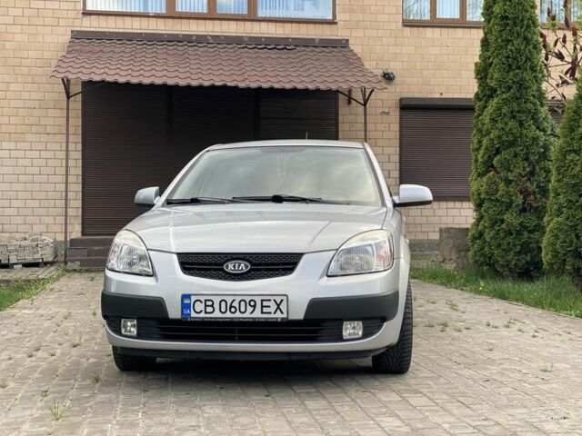 Серый Киа Рио, объемом двигателя 1.4 л и пробегом 2 тыс. км за 4600 $, фото 1 на Automoto.ua