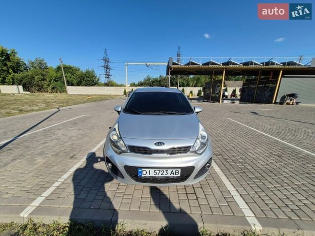 Серый Киа Рио, объемом двигателя 1.4 л и пробегом 254 тыс. км за 6300 $, фото 1 на Automoto.ua