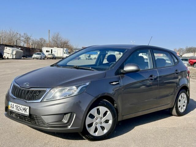 Сірий Кіа Ріо, об'ємом двигуна 1.4 л та пробігом 80 тис. км за 8200 $, фото 1 на Automoto.ua