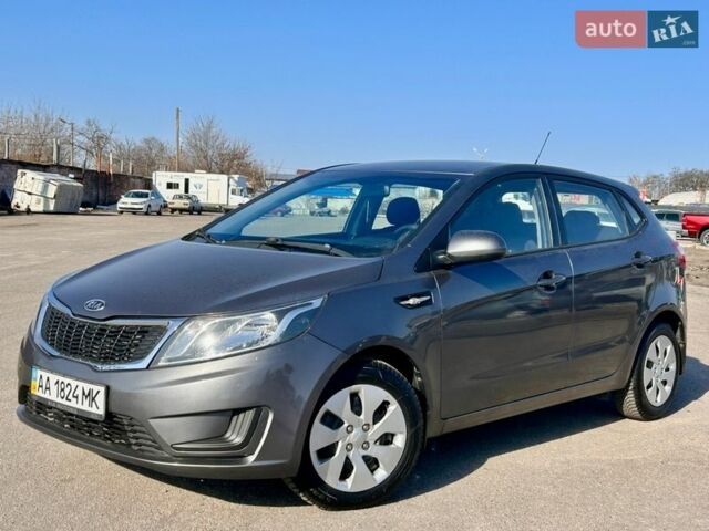 Сірий Кіа Ріо, об'ємом двигуна 1.4 л та пробігом 80 тис. км за 8200 $, фото 1 на Automoto.ua