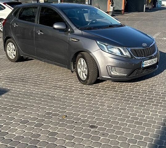 Серый Киа Рио, объемом двигателя 1.4 л и пробегом 177 тыс. км за 6777 $, фото 1 на Automoto.ua