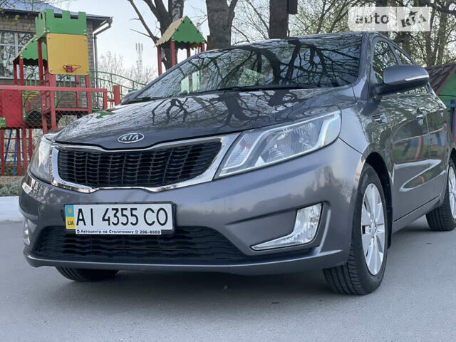 Серый Киа Рио, объемом двигателя 1.6 л и пробегом 47 тыс. км за 10250 $, фото 1 на Automoto.ua