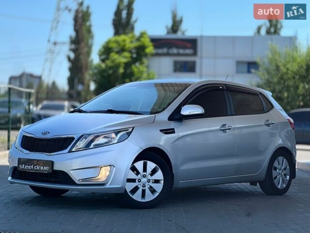 Сірий Кіа Ріо, об'ємом двигуна 1.59 л та пробігом 189 тис. км за 7599 $, фото 1 на Automoto.ua