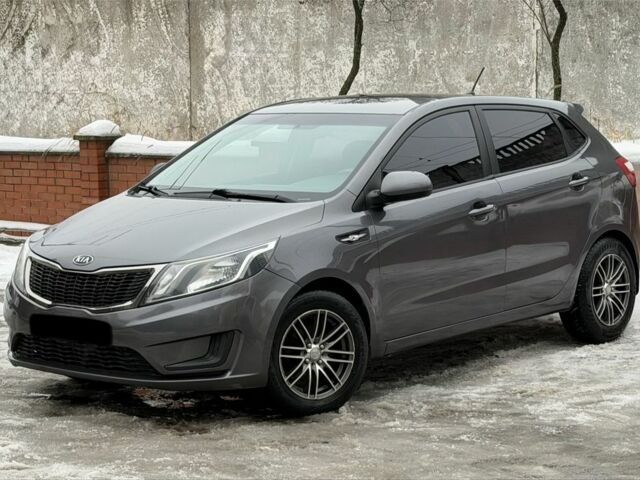 Сірий Кіа Ріо, об'ємом двигуна 1.4 л та пробігом 177 тис. км за 5450 $, фото 1 на Automoto.ua