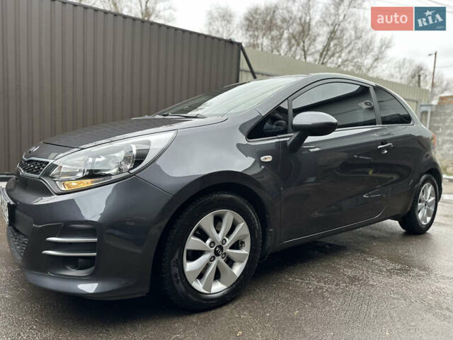 Серый Киа Рио, объемом двигателя 1.4 л и пробегом 56 тыс. км за 10800 $, фото 1 на Automoto.ua