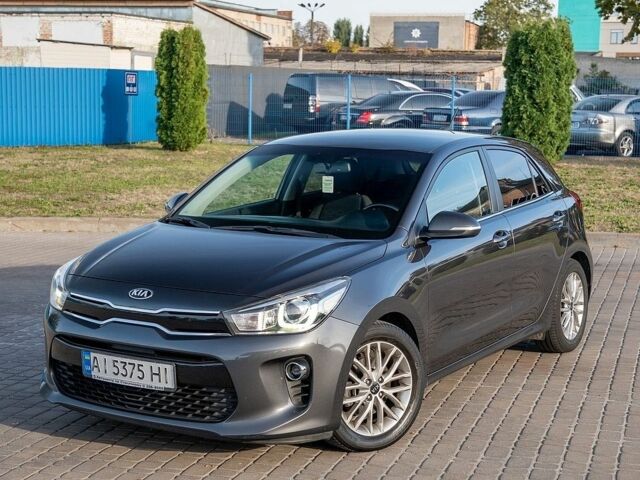 Серый Киа Рио, объемом двигателя 1.37 л и пробегом 105 тыс. км за 13000 $, фото 1 на Automoto.ua