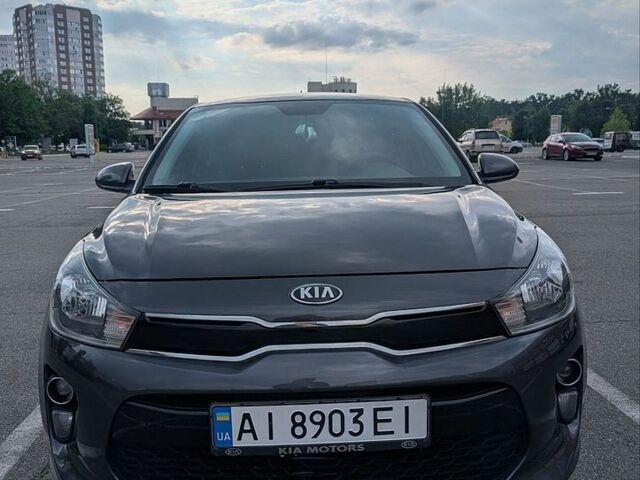 Сірий Кіа Ріо, об'ємом двигуна 1.25 л та пробігом 150 тис. км за 12500 $, фото 1 на Automoto.ua