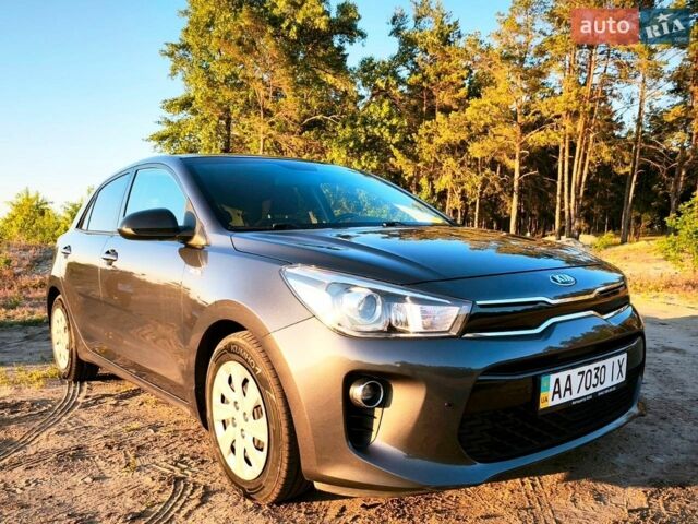 Сірий Кіа Ріо, об'ємом двигуна 1.37 л та пробігом 85 тис. км за 13900 $, фото 1 на Automoto.ua