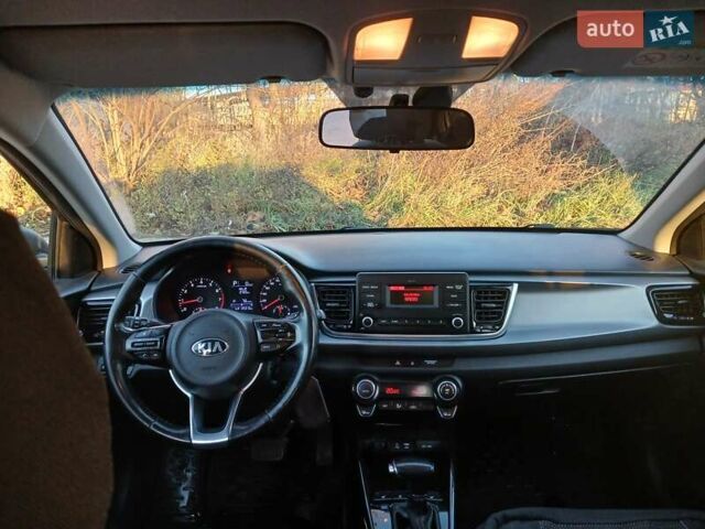 Серый Киа Рио, объемом двигателя 1.37 л и пробегом 125 тыс. км за 12000 $, фото 1 на Automoto.ua