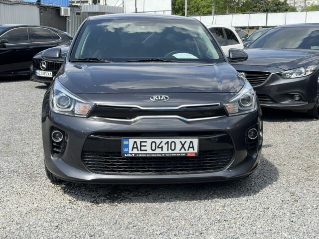 Сірий Кіа Ріо, об'ємом двигуна 1.4 л та пробігом 64 тис. км за 13999 $, фото 1 на Automoto.ua