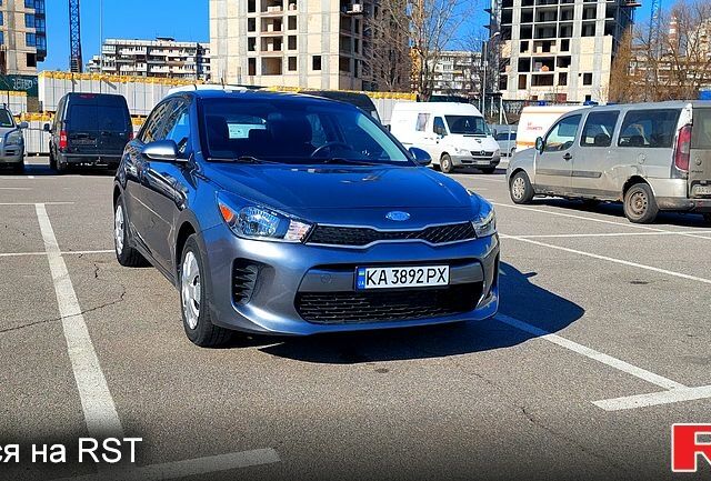 Серый Киа Рио, объемом двигателя 1.6 л и пробегом 171 тыс. км за 11700 $, фото 1 на Automoto.ua