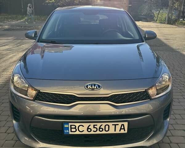 Сірий Кіа Ріо, об'ємом двигуна 1.59 л та пробігом 44 тис. км за 14500 $, фото 1 на Automoto.ua