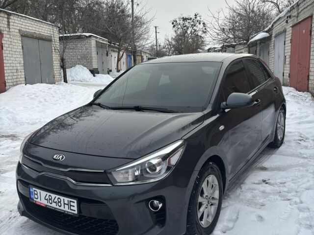 Сірий Кіа Ріо, об'ємом двигуна 1.4 л та пробігом 76 тис. км за 14200 $, фото 1 на Automoto.ua