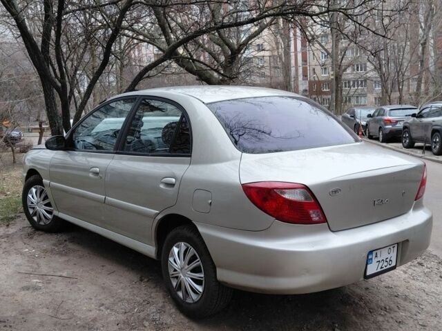Сірий Кіа Ріо, об'ємом двигуна 1.5 л та пробігом 96 тис. км за 3450 $, фото 1 на Automoto.ua
