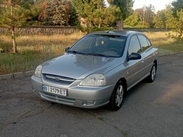 Сірий Кіа Ріо, об'ємом двигуна 0 л та пробігом 222 тис. км за 3308 $, фото 1 на Automoto.ua