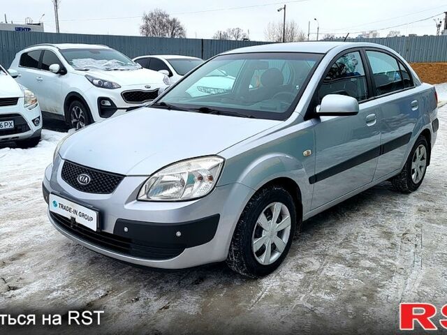 Серый Киа Рио, объемом двигателя 1.4 л и пробегом 24400 тыс. км за 4500 $, фото 1 на Automoto.ua