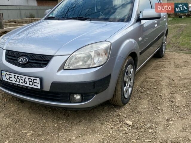Сірий Кіа Ріо, об'ємом двигуна 1.4 л та пробігом 170 тис. км за 7000 $, фото 1 на Automoto.ua