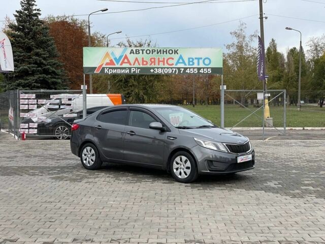 Серый Киа Рио, объемом двигателя 1.4 л и пробегом 158 тыс. км за 6300 $, фото 1 на Automoto.ua