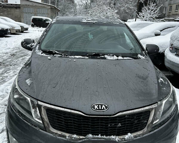Серый Киа Рио, объемом двигателя 1.6 л и пробегом 168 тыс. км за 7000 $, фото 1 на Automoto.ua