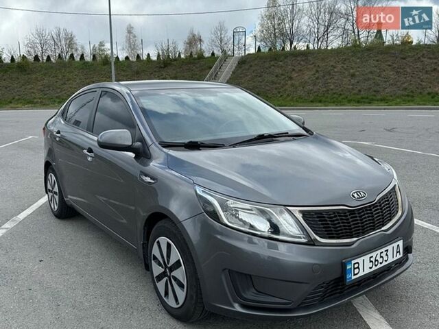 Сірий Кіа Ріо, об'ємом двигуна 1.4 л та пробігом 155 тис. км за 6700 $, фото 1 на Automoto.ua