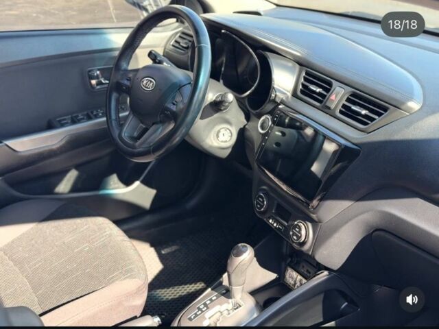 Сірий Кіа Ріо, об'ємом двигуна 1.6 л та пробігом 164 тис. км за 8530 $, фото 1 на Automoto.ua