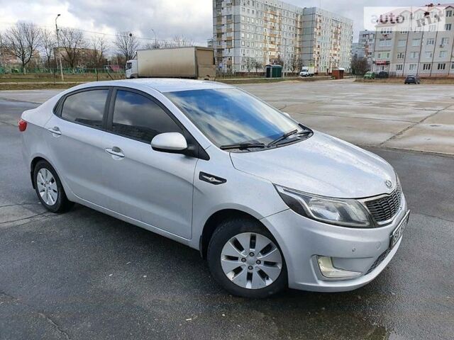 Серый Киа Рио, объемом двигателя 1.59 л и пробегом 86 тыс. км за 9100 $, фото 1 на Automoto.ua