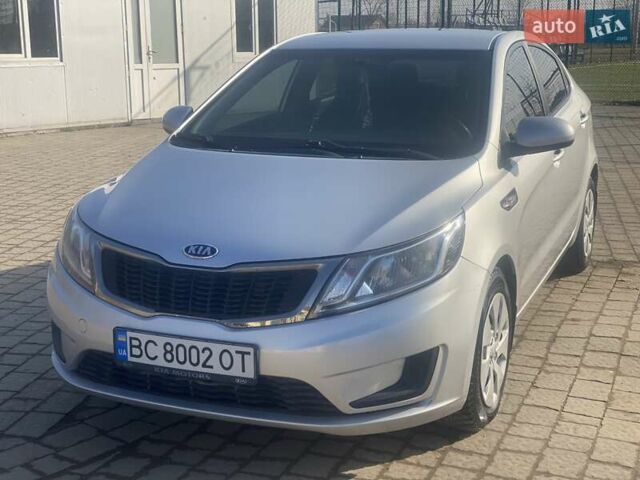 Серый Киа Рио, объемом двигателя 1.4 л и пробегом 150 тыс. км за 6500 $, фото 1 на Automoto.ua