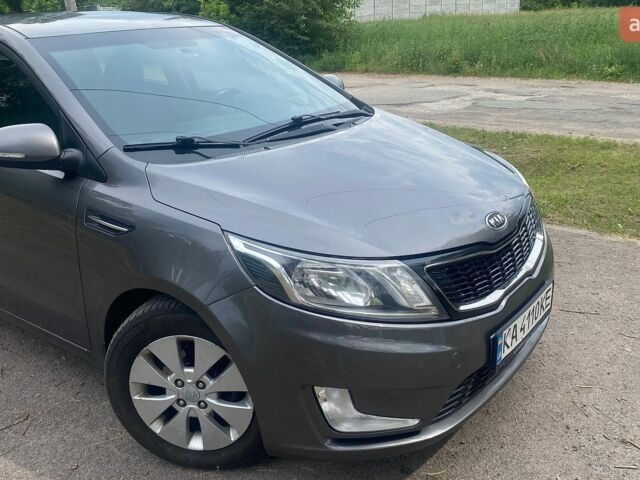 Серый Киа Рио, объемом двигателя 1.6 л и пробегом 249 тыс. км за 8600 $, фото 1 на Automoto.ua