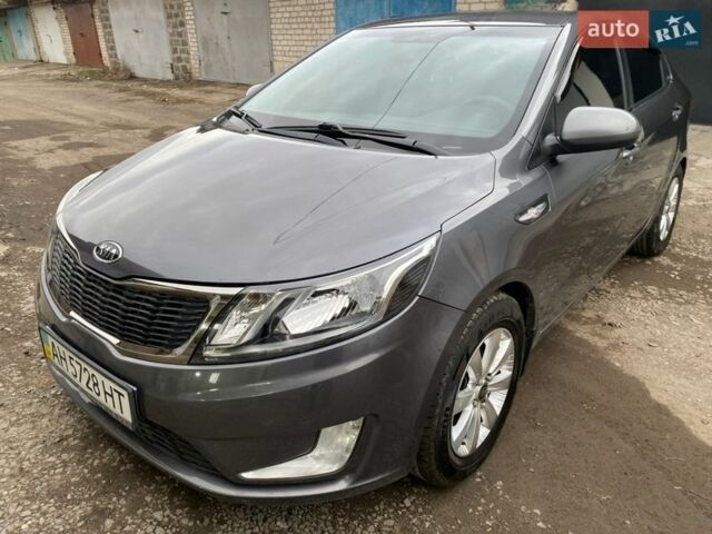 Серый Киа Рио, объемом двигателя 1.4 л и пробегом 104 тыс. км за 7200 $, фото 1 на Automoto.ua