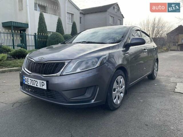 Серый Киа Рио, объемом двигателя 1.4 л и пробегом 171 тыс. км за 7300 $, фото 1 на Automoto.ua