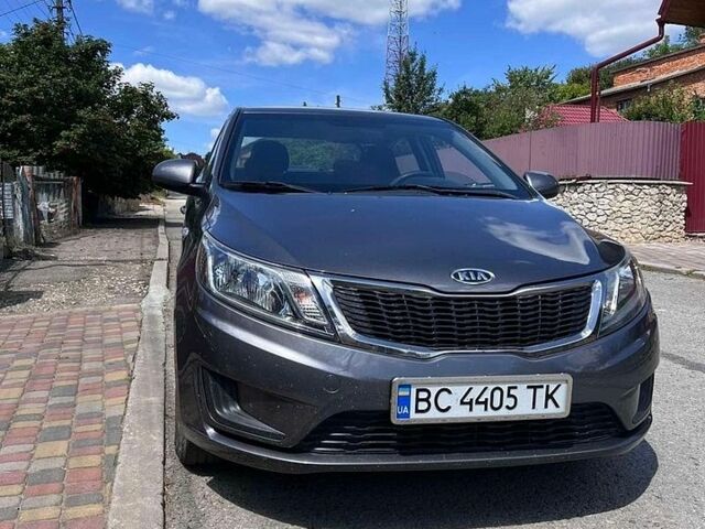 Сірий Кіа Ріо, об'ємом двигуна 1.4 л та пробігом 102 тис. км за 6600 $, фото 1 на Automoto.ua