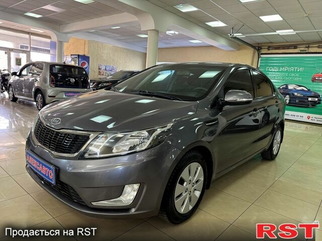 Серый Киа Рио, объемом двигателя 1.6 л и пробегом 230 тыс. км за 6900 $, фото 1 на Automoto.ua