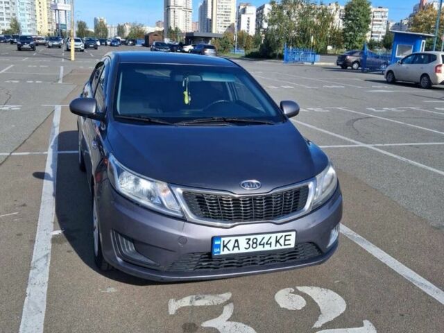 Сірий Кіа Ріо, об'ємом двигуна 1.4 л та пробігом 231 тис. км за 5723 $, фото 1 на Automoto.ua