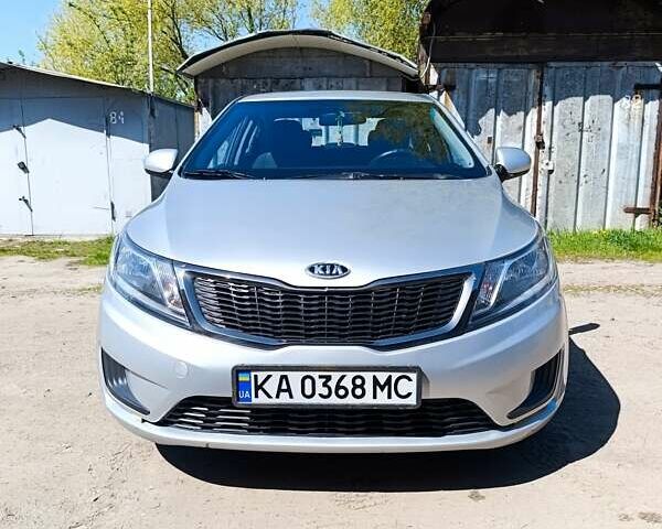 Серый Киа Рио, объемом двигателя 1.4 л и пробегом 82 тыс. км за 6800 $, фото 1 на Automoto.ua