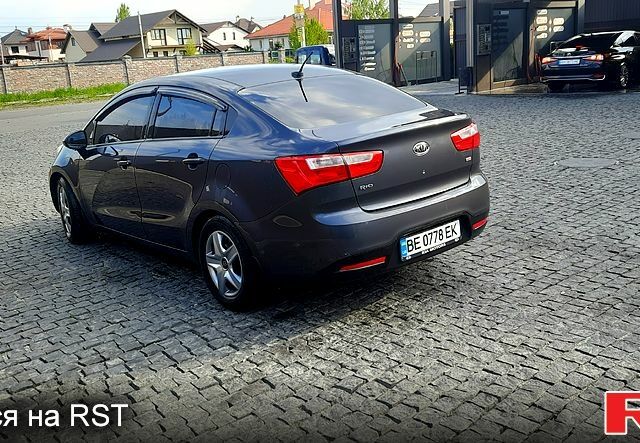 Серый Киа Рио, объемом двигателя 1.6 л и пробегом 260 тыс. км за 6500 $, фото 1 на Automoto.ua