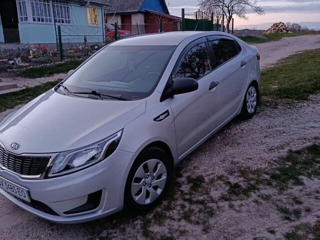 Сірий Кіа Ріо, об'ємом двигуна 1.4 л та пробігом 224 тис. км за 6000 $, фото 1 на Automoto.ua