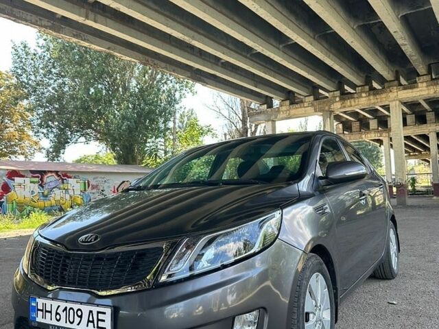Сірий Кіа Ріо, об'ємом двигуна 1.6 л та пробігом 106 тис. км за 8600 $, фото 1 на Automoto.ua