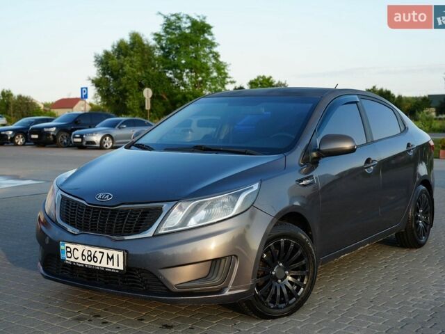 Серый Киа Рио, объемом двигателя 1.4 л и пробегом 270 тыс. км за 5900 $, фото 1 на Automoto.ua