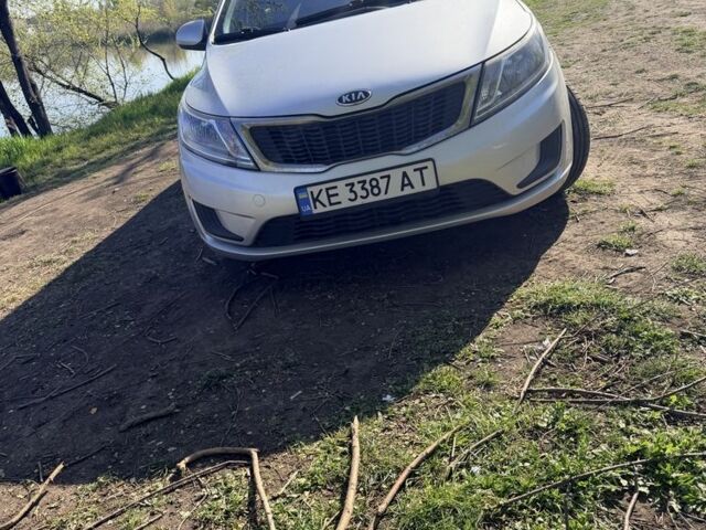 Серый Киа Рио, объемом двигателя 1.4 л и пробегом 190 тыс. км за 7300 $, фото 1 на Automoto.ua