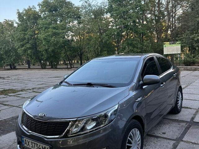 Сірий Кіа Ріо, об'ємом двигуна 1.4 л та пробігом 202 тис. км за 6500 $, фото 1 на Automoto.ua