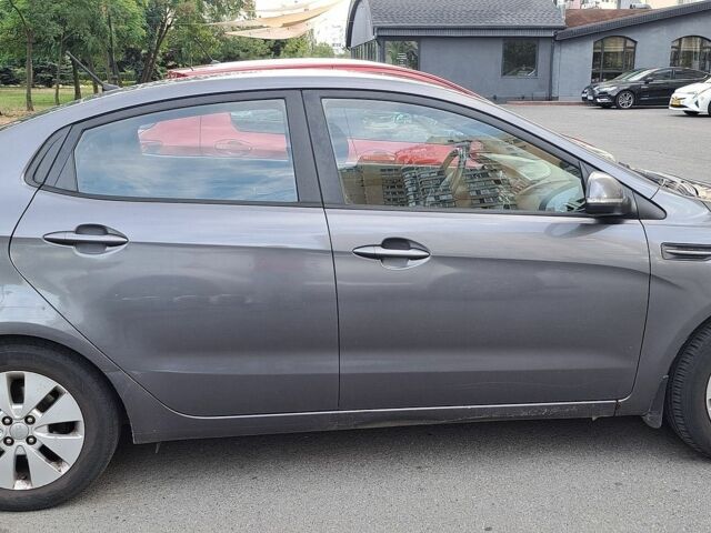 Серый Киа Рио, объемом двигателя 1.59 л и пробегом 216 тыс. км за 6700 $, фото 1 на Automoto.ua