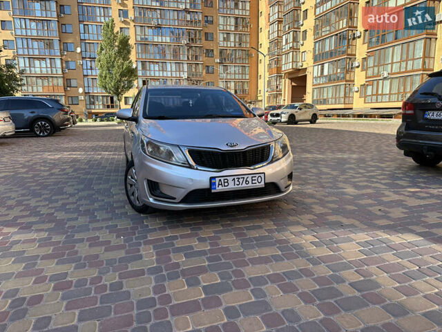 Сірий Кіа Ріо, об'ємом двигуна 1.4 л та пробігом 154 тис. км за 7300 $, фото 1 на Automoto.ua