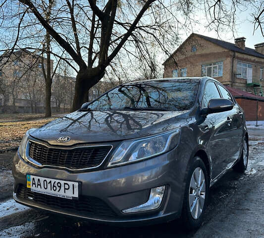 Серый Киа Рио, объемом двигателя 1.6 л и пробегом 96 тыс. км за 10800 $, фото 1 на Automoto.ua